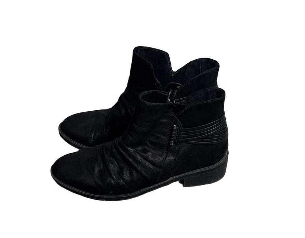 Baretraps Sazzie Ankle Booties Size 9.5M Black Slouchy Ruched